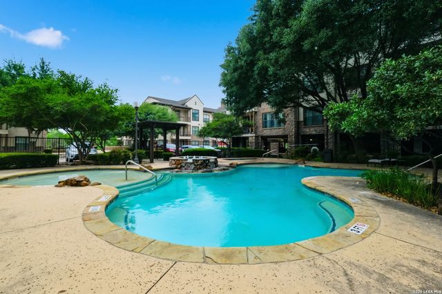7342 Oak Manor Dr Apt 3101, San Antonio, TX 78229