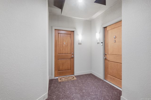 7342 Oak Manor Dr Apt 3101, San Antonio, TX 78229