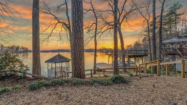 580 Lake Shore Drive, Titus, AL 36080