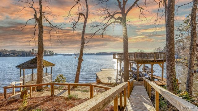 580 Lake Shore Drive, Titus, AL 36080