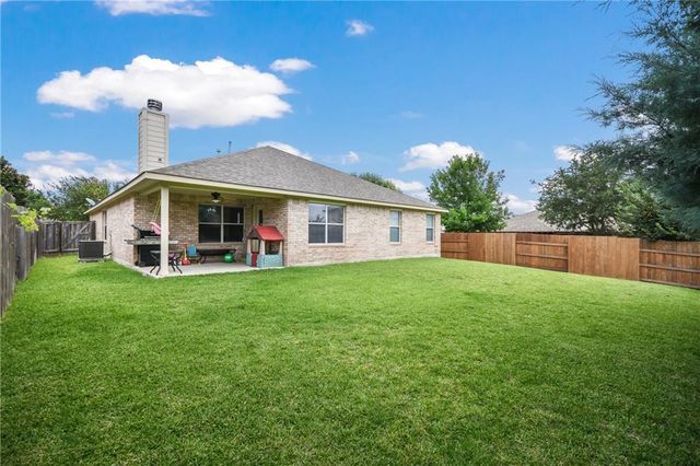 4490 Heritage Well LN, Round Rock, TX 78665