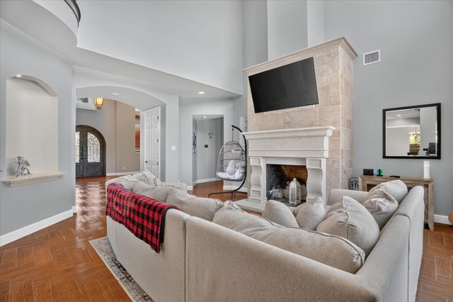 10808 Hawkins Home Boulevard, Benbrook, TX 76126