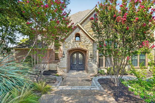 10808 Hawkins Home Boulevard, Benbrook, TX 76126