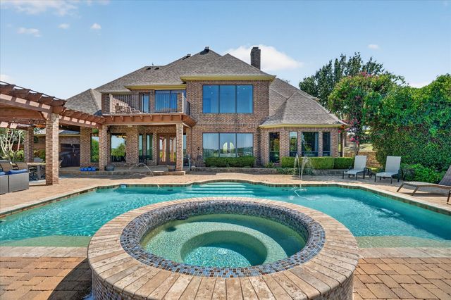 10808 Hawkins Home Boulevard, Benbrook, TX 76126