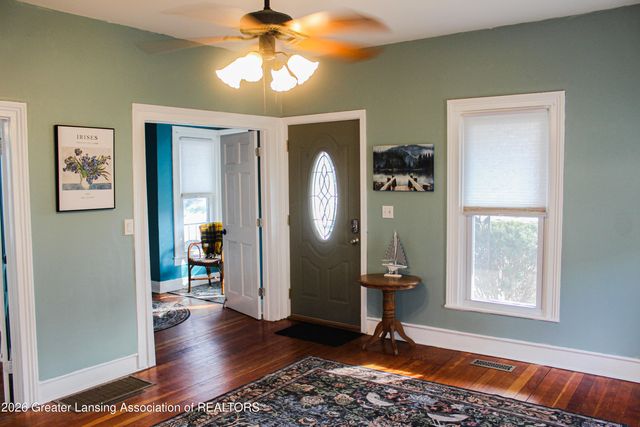 109 E Plain Street, Eaton Rapids, MI 48827