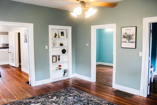 109 E Plain Street, Eaton Rapids, MI 48827