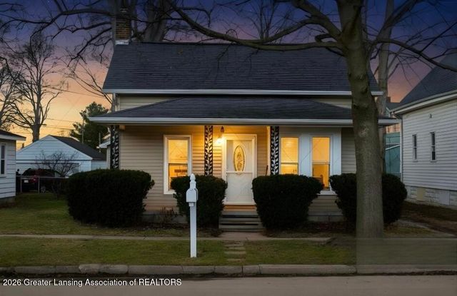 109 E Plain Street, Eaton Rapids, MI 48827