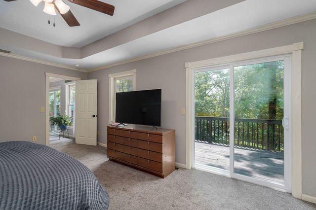 1417 S Thousand Oaks Drive, Nixa, MO 65714