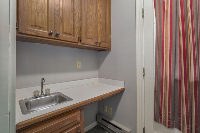 1417 S Thousand Oaks Drive, Nixa, MO 65714
