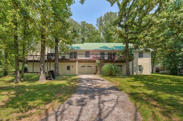 1417 S Thousand Oaks Drive, Nixa, MO 65714