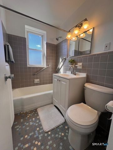 54 W. North Street 305, Stamford, CT 06902