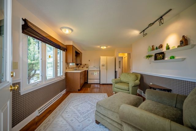 132 Paxton Rd, Spencer, MA 01562