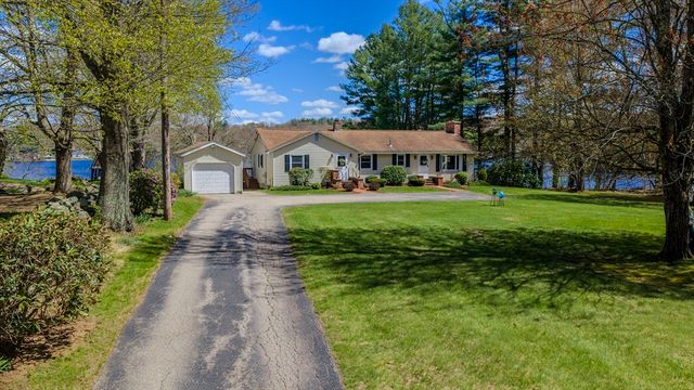 132 Paxton Rd, Spencer, MA 01562