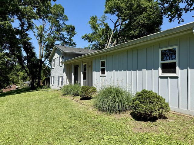 213 Rhine Dr, Madison, TN 37115