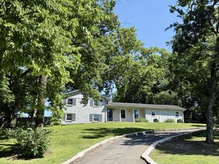 213 Rhine Dr, Madison, TN 37115