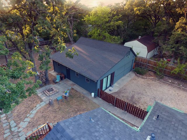 1800 Carl Street, Fort Worth, TX 76103