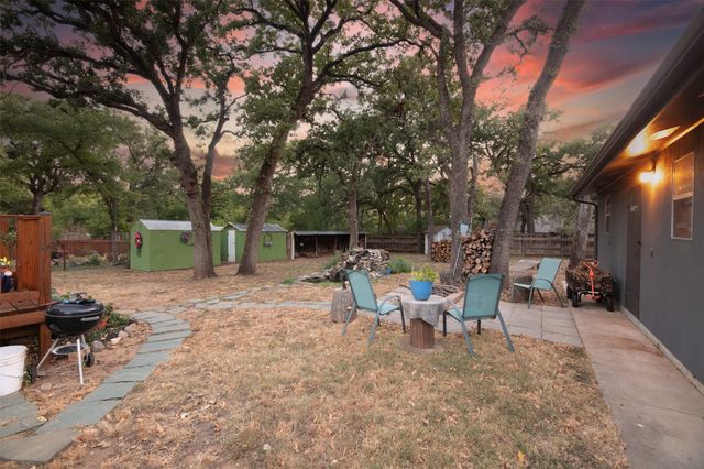 1800 Carl Street, Fort Worth, TX 76103