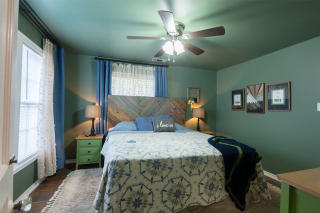 1800 Carl Street, Fort Worth, TX 76103
