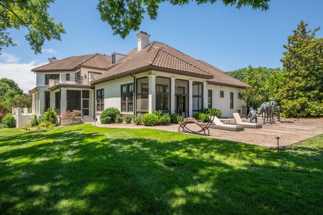 336 White Swans Xing, Brentwood, TN 37027