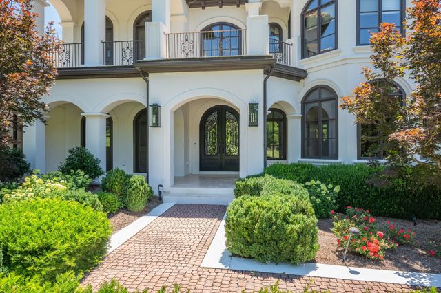 336 White Swans Xing, Brentwood, TN 37027