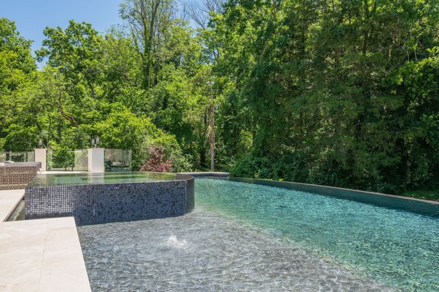 336 White Swans Xing, Brentwood, TN 37027