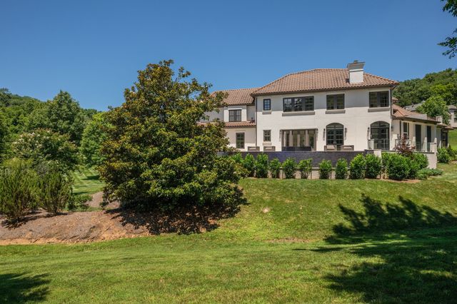 336 White Swans Xing, Brentwood, TN 37027