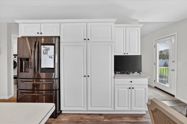 4683 Fieldstone Lane, Saginaw, MI 48603