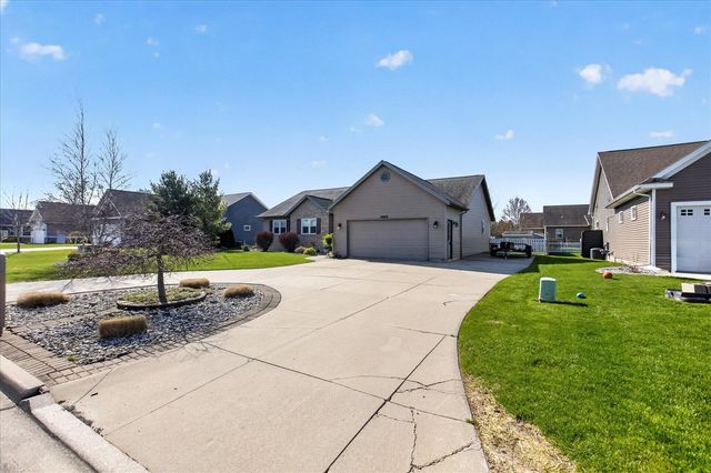 4683 Fieldstone Lane, Saginaw, MI 48603