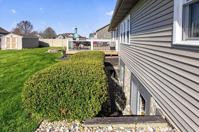 4683 Fieldstone Lane, Saginaw, MI 48603