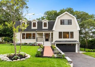 14 Grant Rd, Winchester, MA 01890