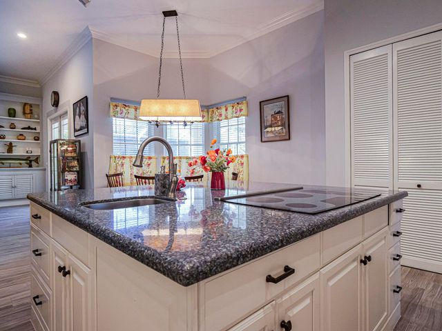 1621 W Sandpointe Place, Vero Beach, FL 32963