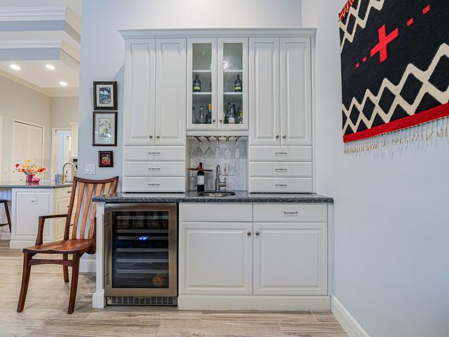 1621 W Sandpointe Place, Vero Beach, FL 32963