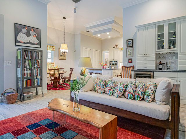 1621 W Sandpointe Place, Vero Beach, FL 32963