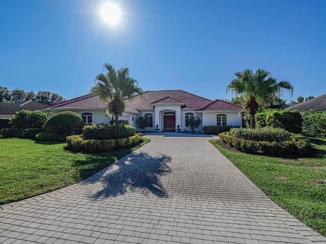 1621 W Sandpointe Place, Vero Beach, FL 32963