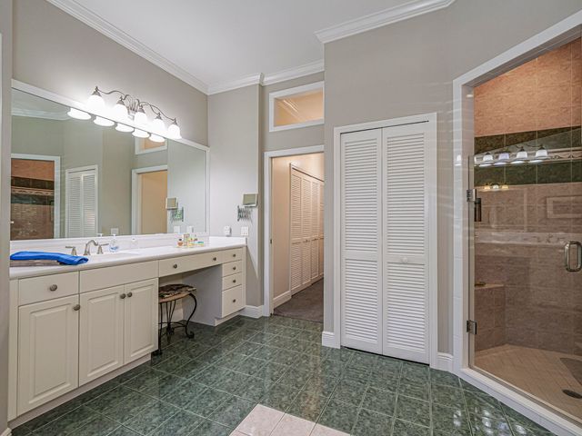 1621 W Sandpointe Place, Vero Beach, FL 32963