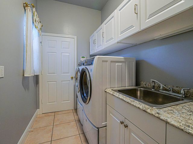 1621 W Sandpointe Place, Vero Beach, FL 32963