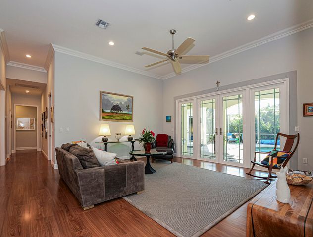 1621 W Sandpointe Place, Vero Beach, FL 32963