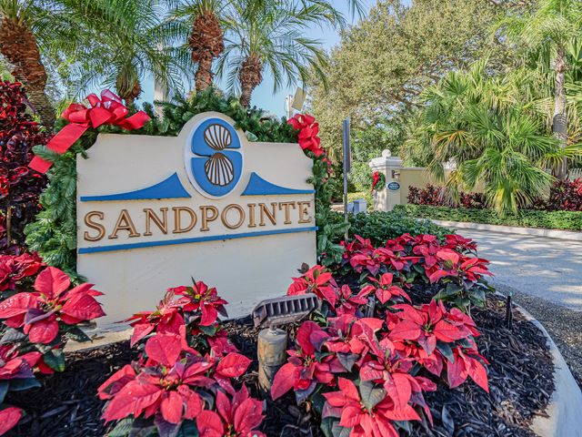 1621 W Sandpointe Place, Vero Beach, FL 32963