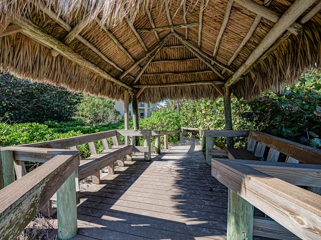 1621 W Sandpointe Place, Vero Beach, FL 32963