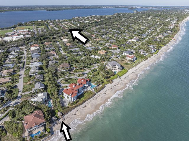 1621 W Sandpointe Place, Vero Beach, FL 32963