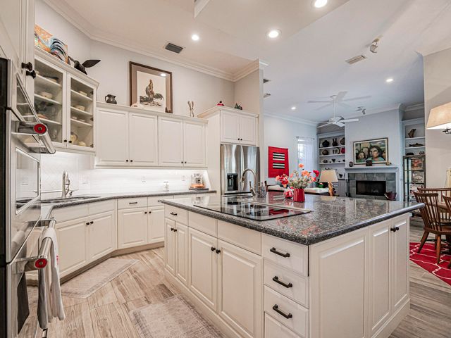 1621 W Sandpointe Place, Vero Beach, FL 32963