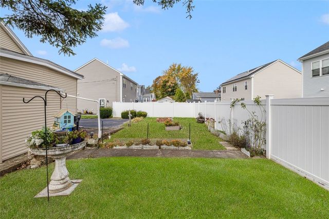 210 Crescent Avenue, Cranston, RI 02910