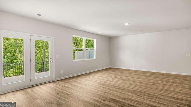 202 Sound Circle, Stockbridge, GA 30281