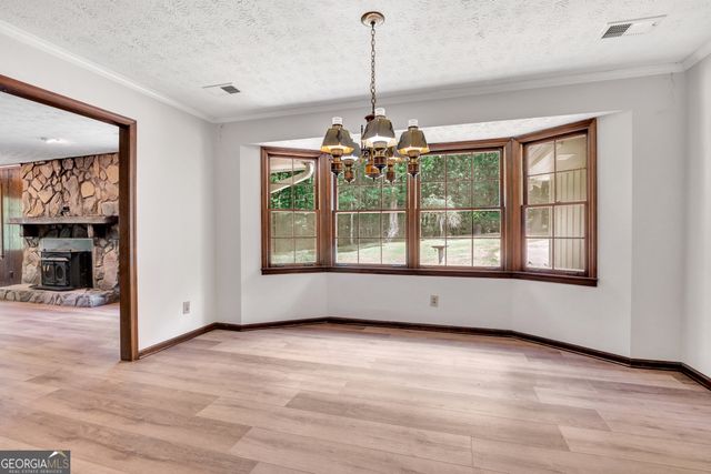 1806 Ga Highway 142, Shady Dale, GA 31085