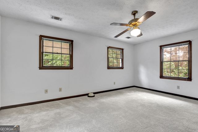 1806 Ga Highway 142, Shady Dale, GA 31085
