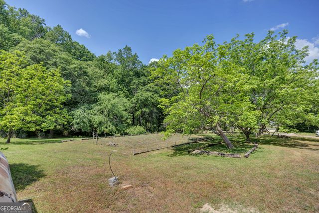 1806 Ga Highway 142, Shady Dale, GA 31085