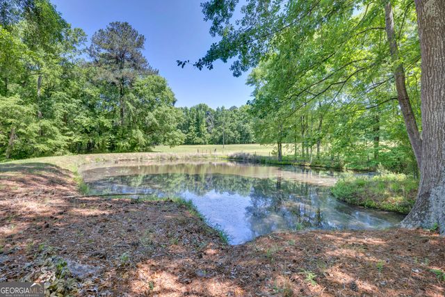1806 Ga Highway 142, Shady Dale, GA 31085