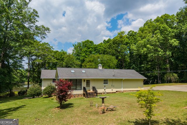 1806 Ga Highway 142, Shady Dale, GA 31085