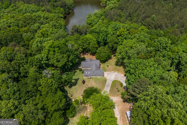 1806 Ga Highway 142, Shady Dale, GA 31085