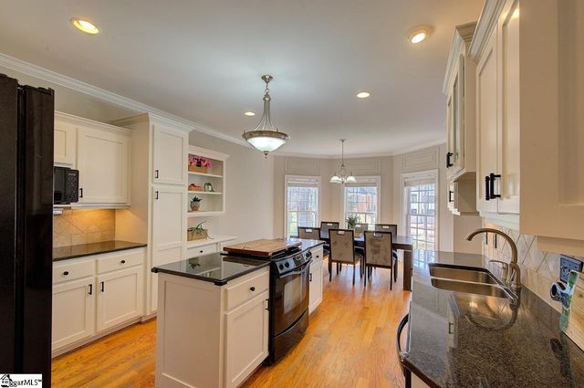 26 Sycamore Ridge Drive, Simpsonville, SC 29681